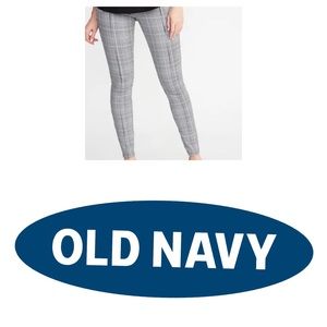 Black & White w/pink houndstooth Stevie pants NWT